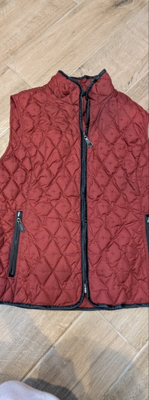 Women's Quilted Red Vest Jacket- Eddie Bauer